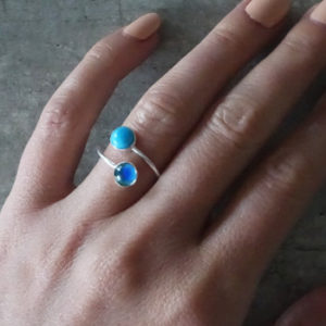 silver mood ring with turquoise stone